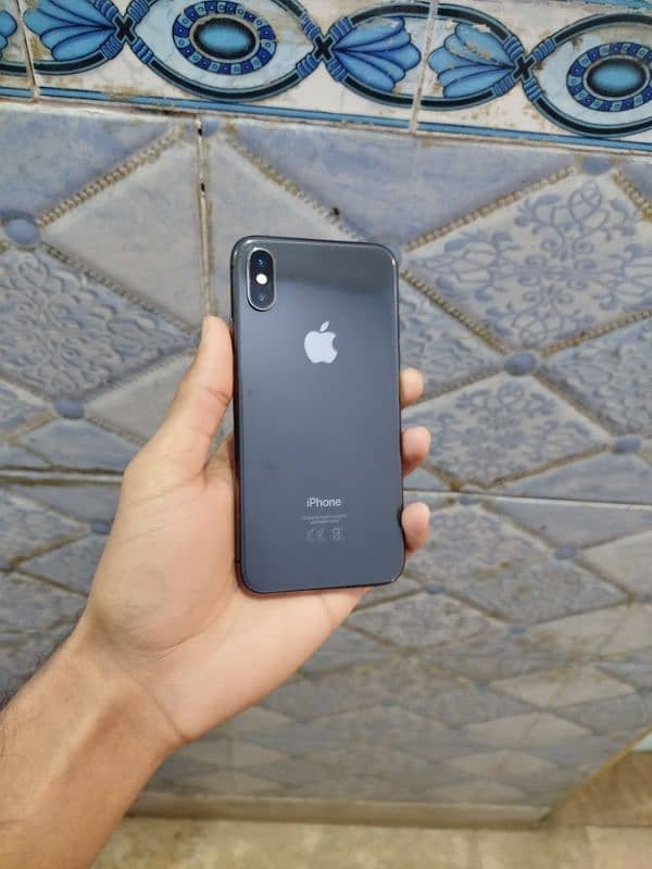 Iphone xs (pta approved) 64 Gb 1