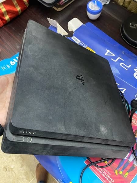 ps4 slim 3