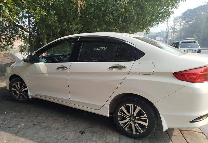 Honda City Aspire 2022 4