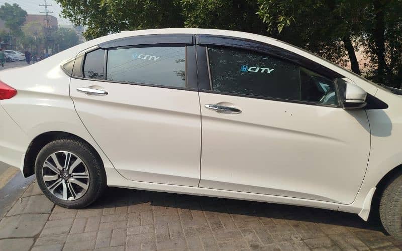 Honda City Aspire 2022 12