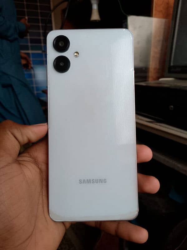 Samsung A06 10/10 for sale only 7 days use with box no charger 2