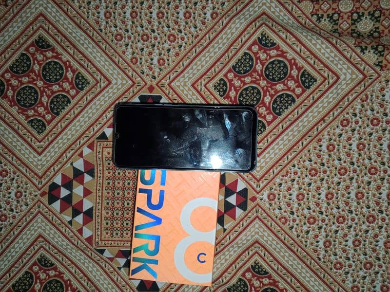 Tecno spark 8c 4/128 For sale Complete Box just box open 3