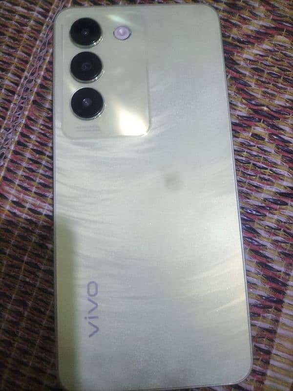 vivo y100 (6/128) 1