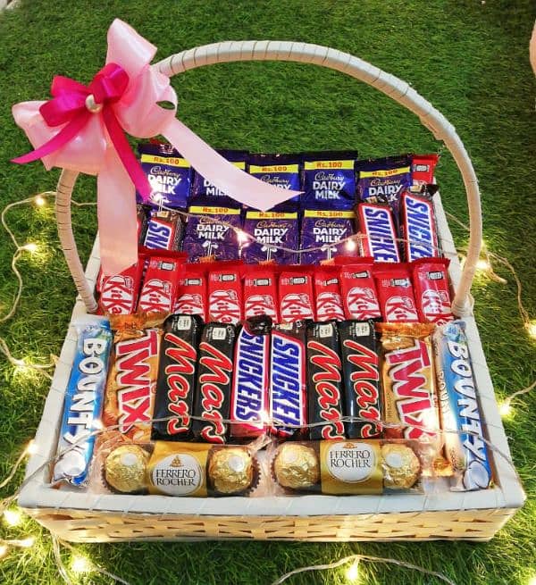 birthday, Valentine Basket,Gift Box available 03269413521 5