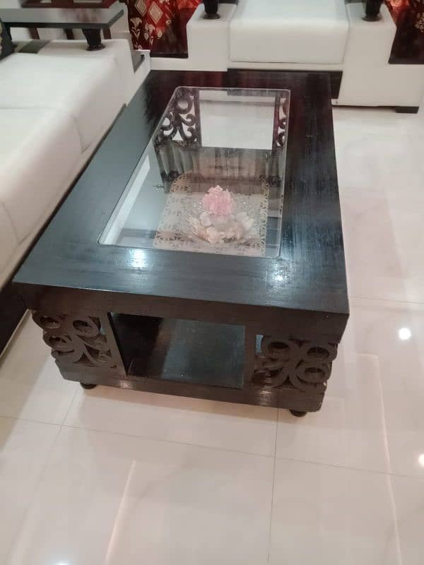 center table 0