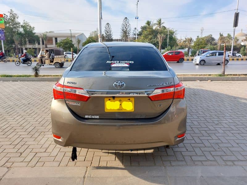 Toyota Corolla Altis 2015 0