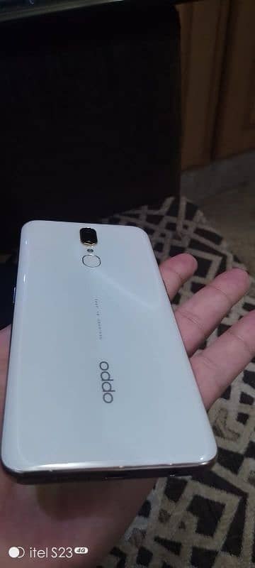 oppo F11 8/256 all most new came from Australia 6