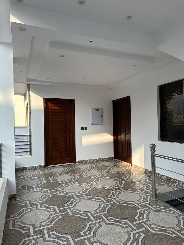 Brand New Luxury Banglow For Sale In Gulshan E Usman Phase 1 Main Highway 5