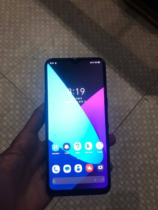 Realme 5 with box 4/64 dual sim 1