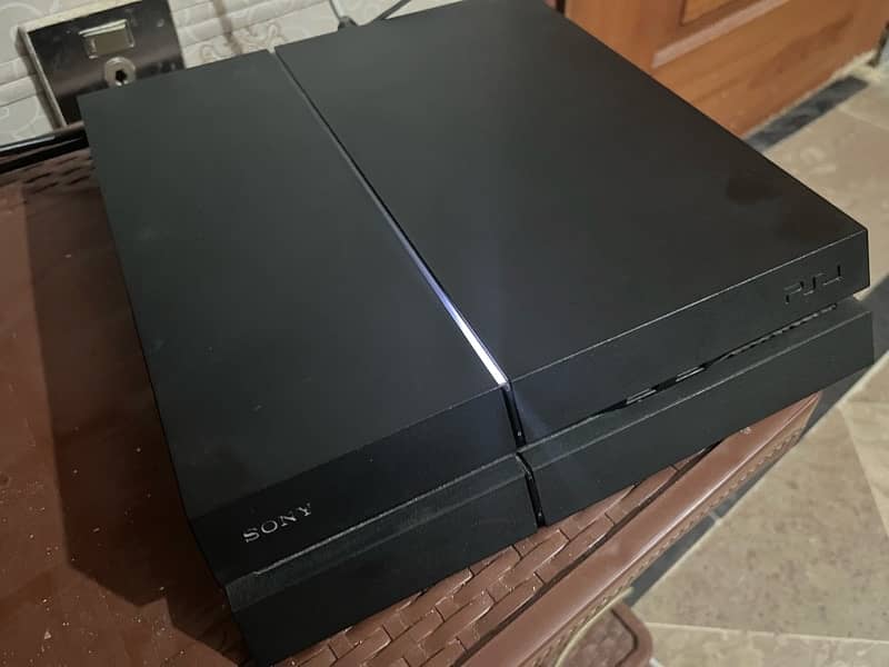 PS4 Fat 500GB for sale urgently 1