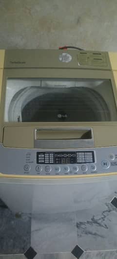 Fully automatic LG washing and drying machine