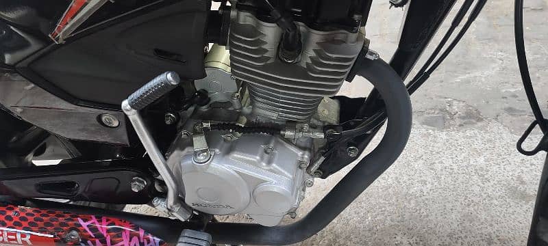 Honda Cb125 brand new condition for sale 2