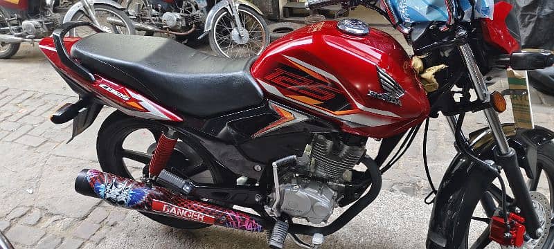 Honda Cb125 brand new condition for sale 3