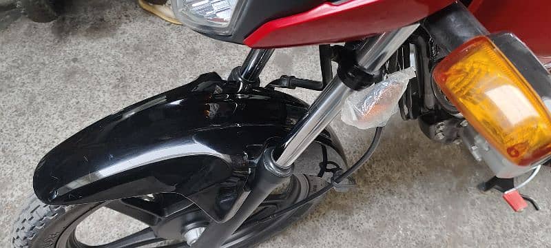 Honda Cb125 brand new condition for sale 6