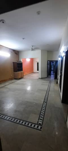 10 MARLA UPPER PORTION FOR RENT IN PUNJAB SOCIETY PHASE TOW COLLEGE ROAD