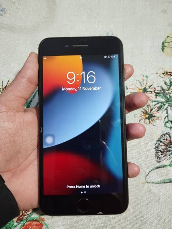 I PHONE 7 PLUS 03181813338 5