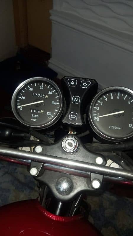 suzuki gs se 150cc peshawar nambar 6