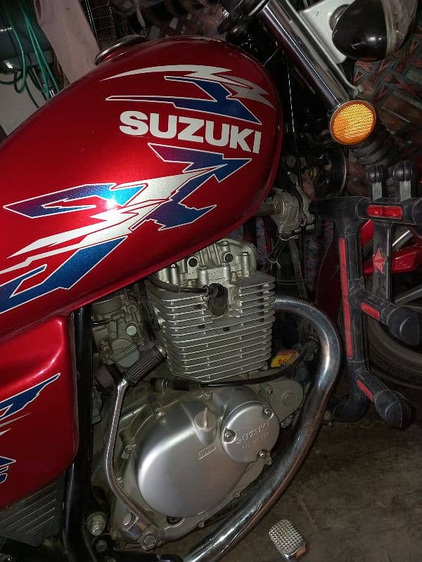 suzuki gs se 150cc peshawar nambar 7