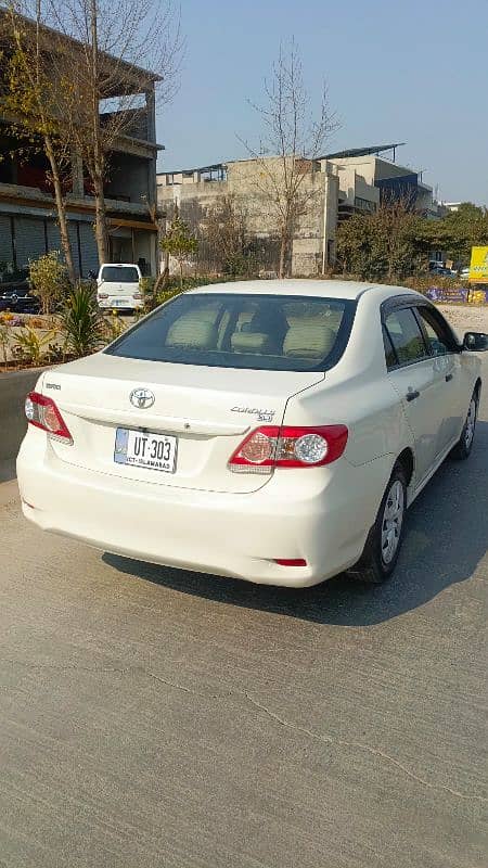 Toyota Corolla GLI 2011 10