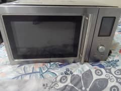 microwave oven