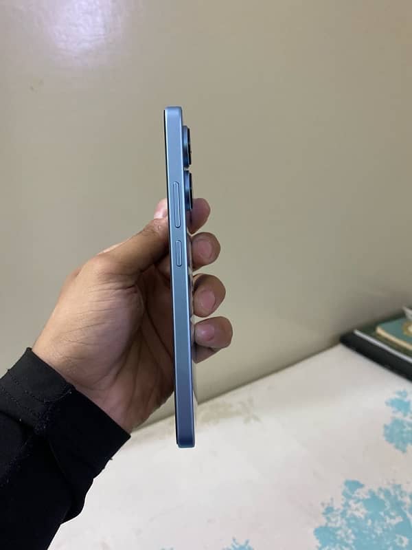 redmi note 13 with box 6