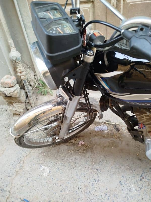 united 125 double saman k st hn 10/10 condition m hn location manshera 6