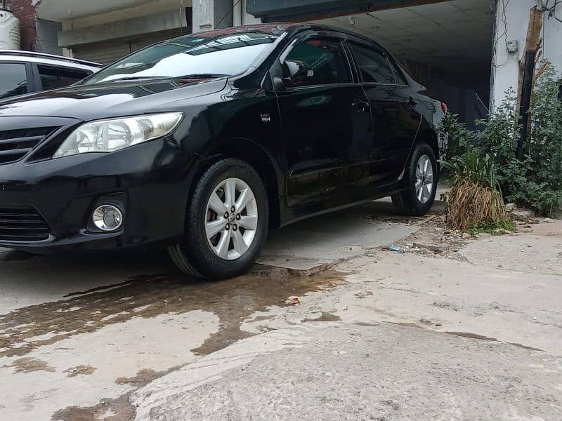 Toyota Corolla Altis 2011 2