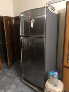 DAWLANCE 5 FEET 5 INCH FRIDGE