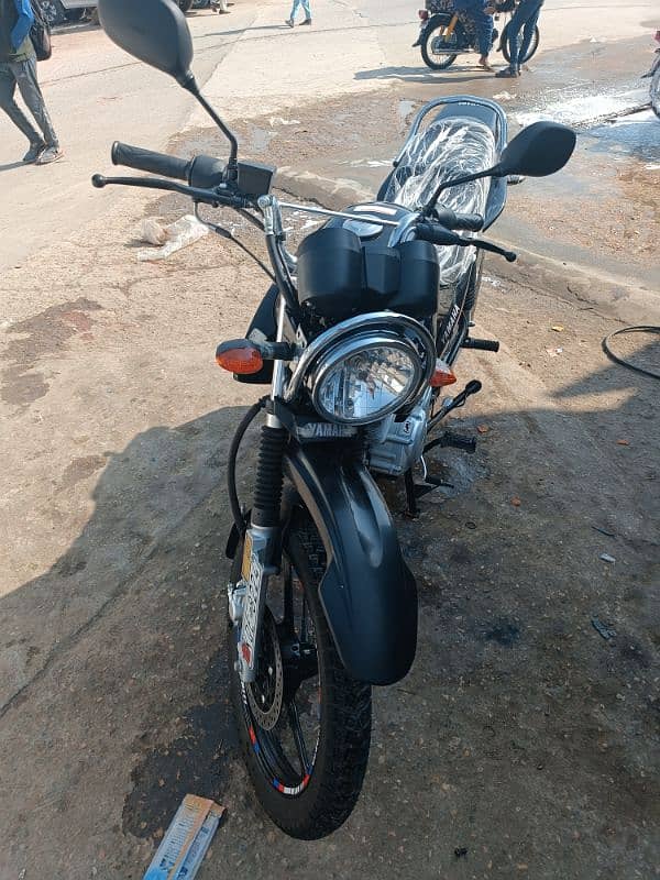 YBR 125 G 2