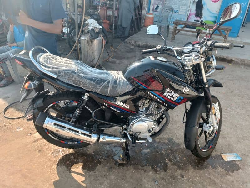 YBR 125 G 3