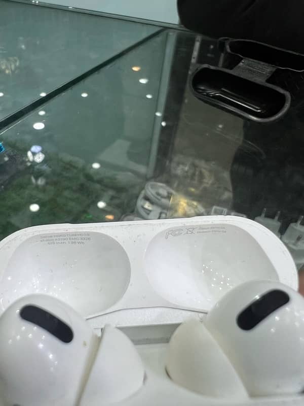 apple Airpods pro 2