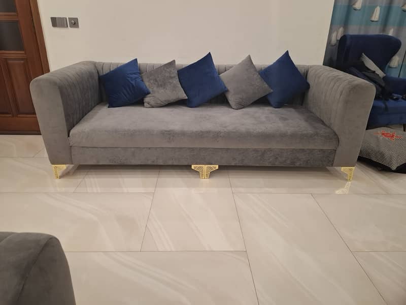 Used L-shape sofa with one 4 seater sofa. 8