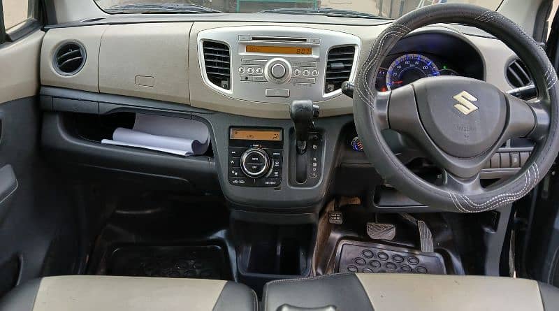 Suzuki Wagon R 2015 Automatic 5