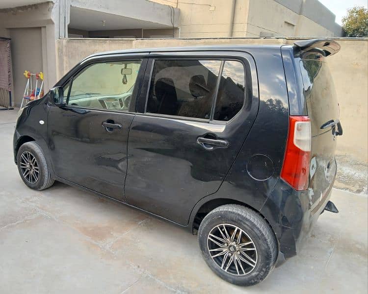 Suzuki Wagon R 2015 Automatic 8