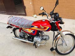 Honda CD 70 2025