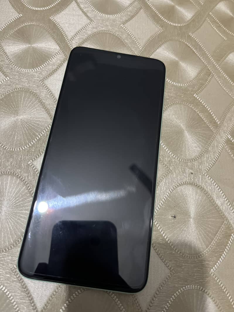 Infinix model X6516 urgent sell! Paise kaam krdunga! Thore bht 7