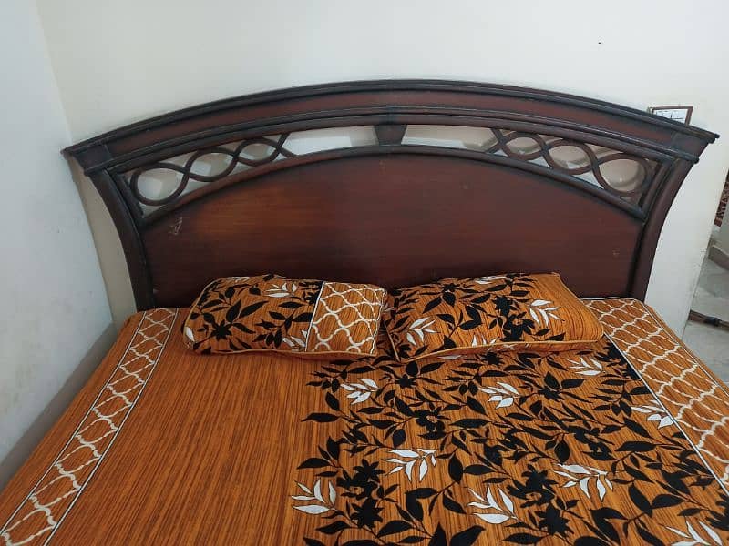 bed used 3