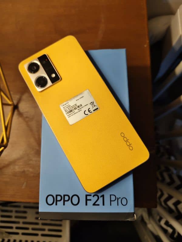 Oppo F21 Pro 0