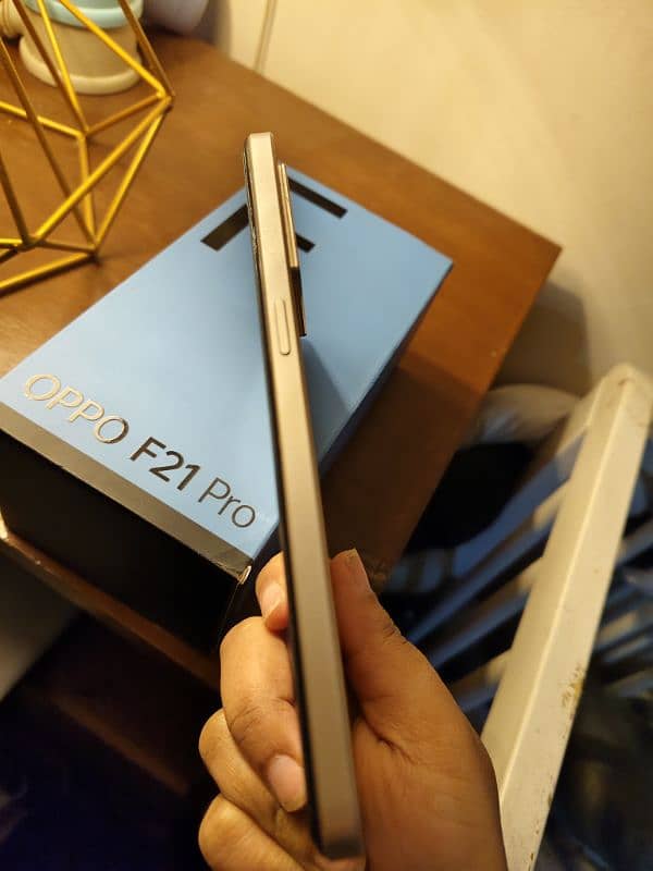 Oppo F21 Pro 5