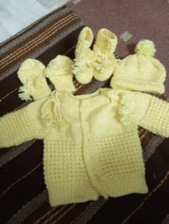 KNIT BABY SET