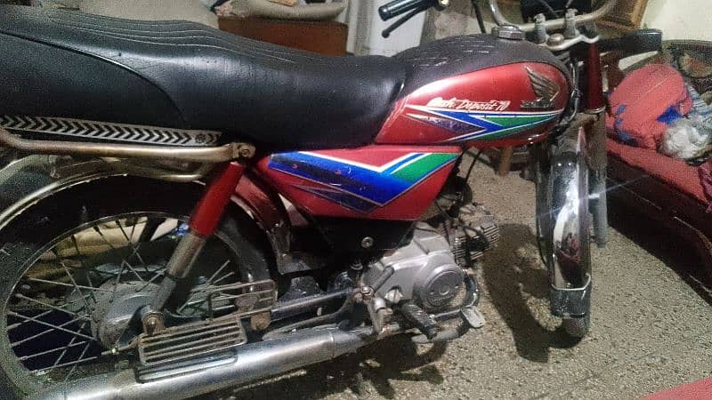 Honda 70 2013 model read add 0