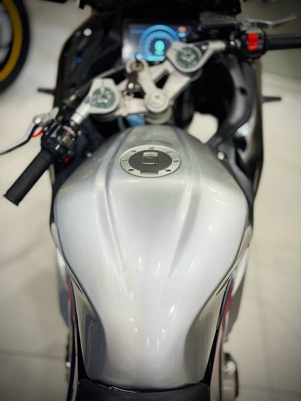 BMW S1000RR replica 400cc Dual cylinders heavy bike 8