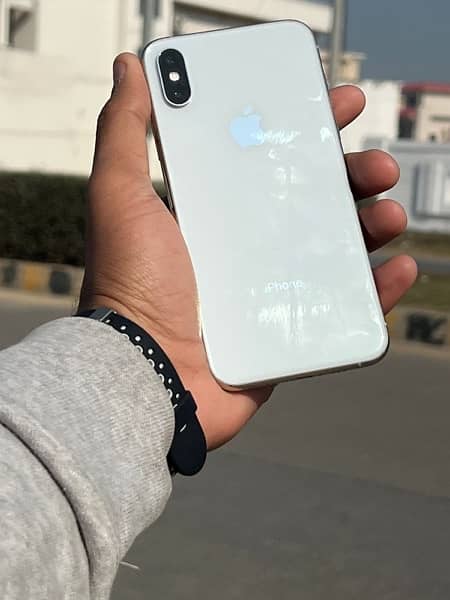 Iphone Xs PTA APPROVED 1