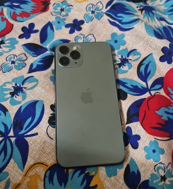 iphone 11 pro 9/10 condition non pta 1