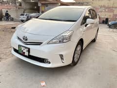 Toyota Alphard Hybrid 2012 Model Excellent Condition