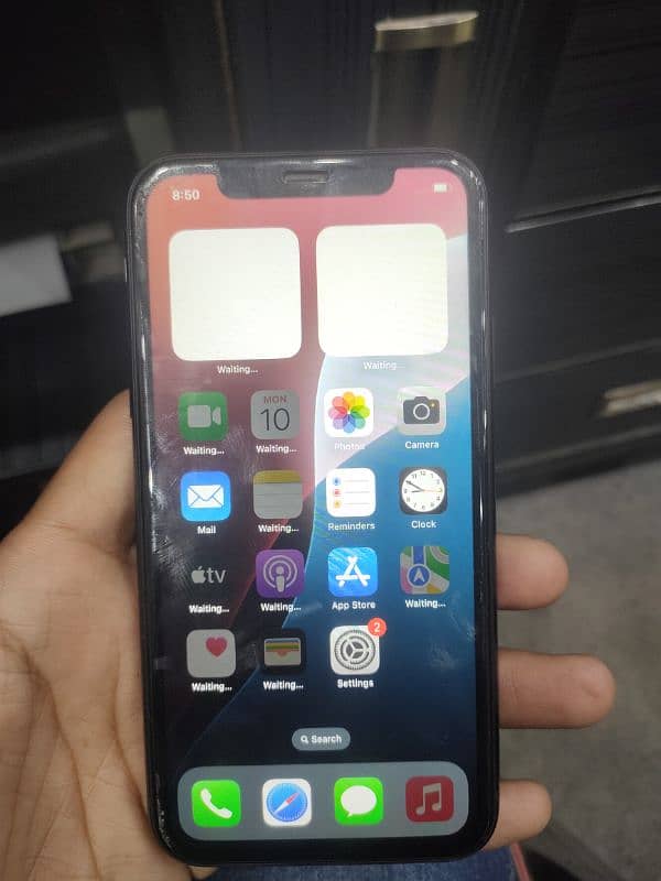 Iphone XR Jv 64 Gb For Sale . . 5