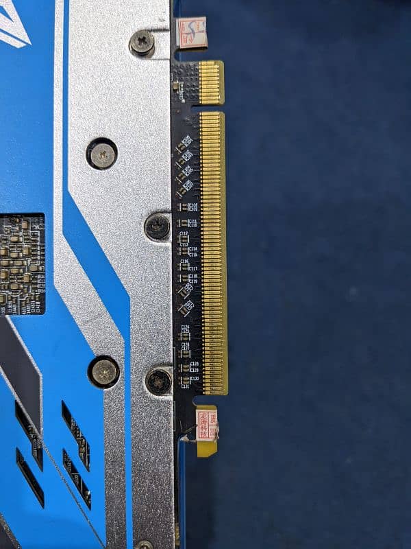 AMD Radeon RX 590 8GB GME Sapphire Blue Edition 3