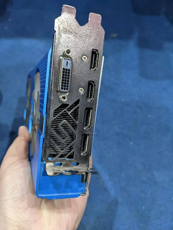 AMD Radeon RX 590 8GB GME Sapphire Blue Edition 5