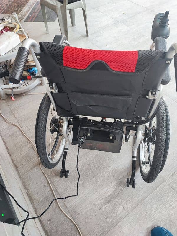 Electric wheelchair just like brand new 1