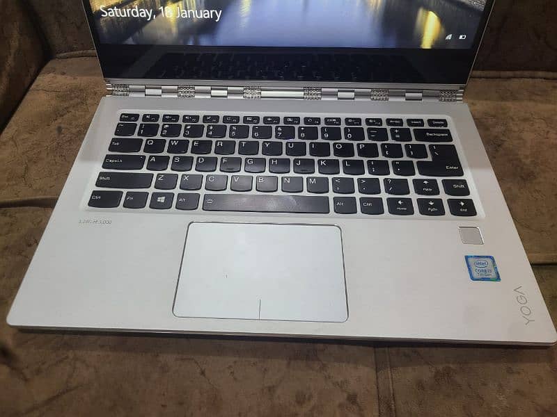 Lenovo Yoga 0